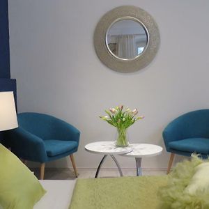Apartments Giron